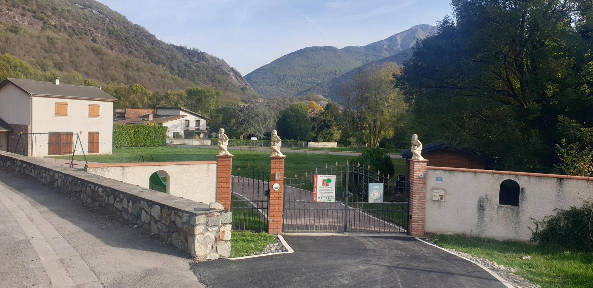 La Residence De Lorelei Cierp Exterior photo